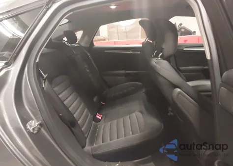 2014 Ford Fusion Se z USA, uszkodzony, nr VIN 1FA6P0H78E5369714